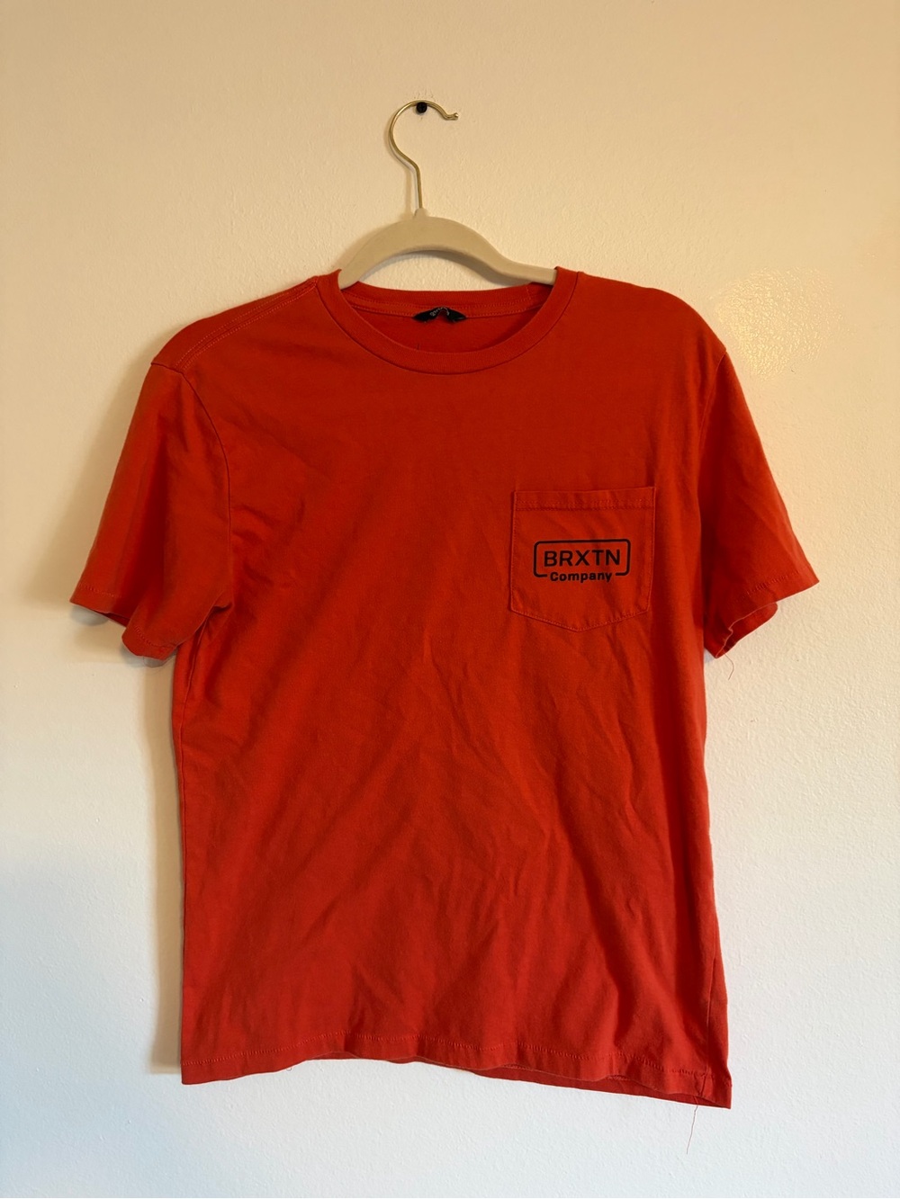 BRXTN T-Shirt Men’s Orange Pocket Logo Short Sleeve Classic Tee Size XS